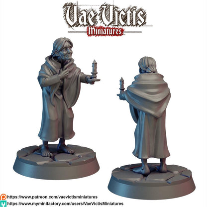 Grandma Miniature - by Vae Victis Miniatures