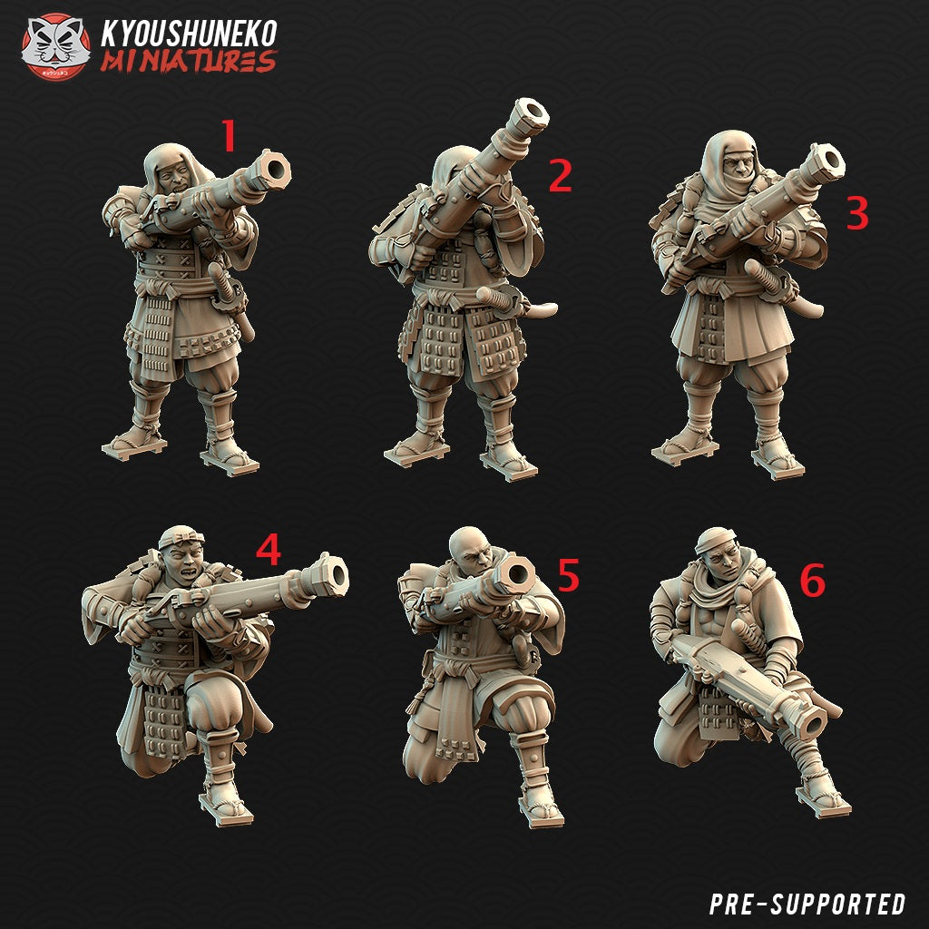 Japanese Sohei Monk Ozutsu Miniatures - by Kyoushuneko Miniatures