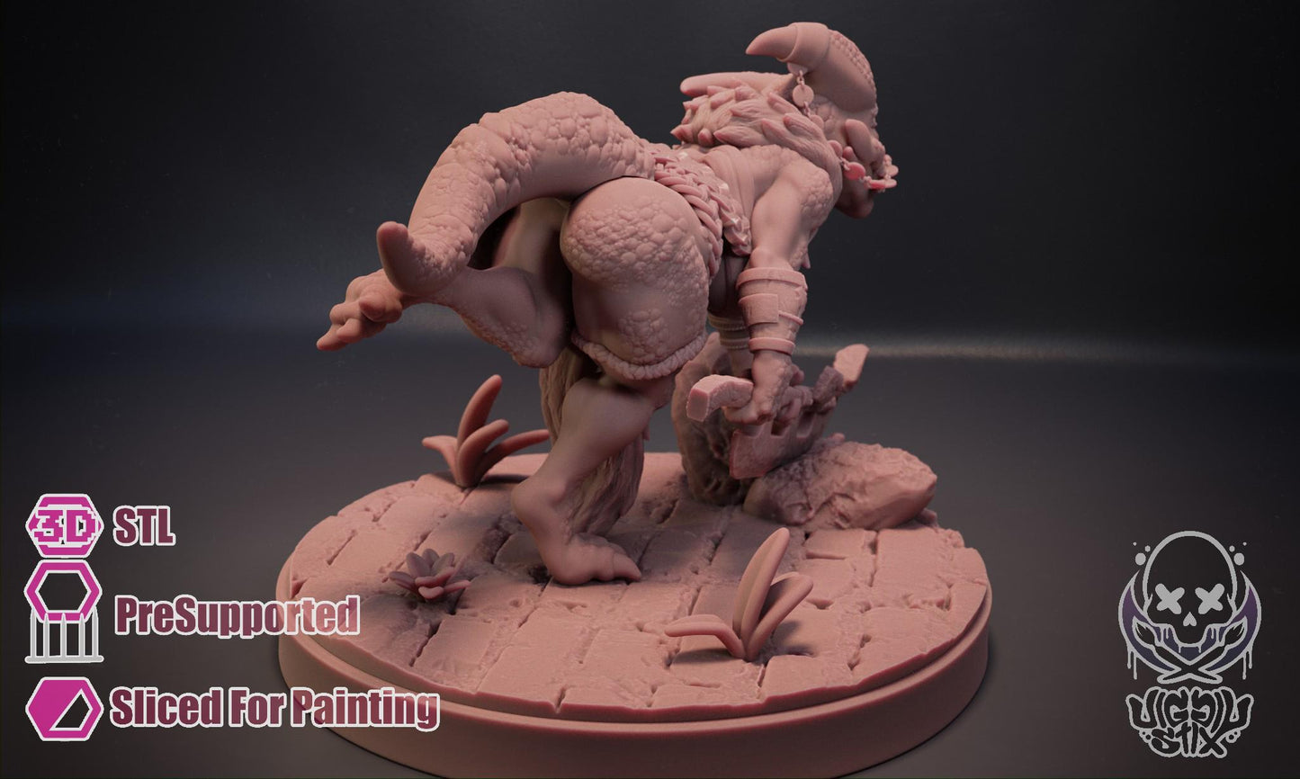 Crazed Ramshackle Kobold Miniature - by Jigglystix