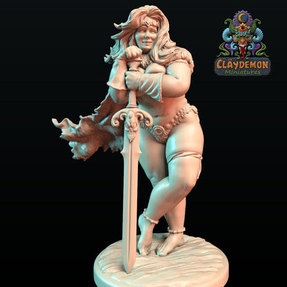 Tana the Adventurer Woman Miniature - by Claydemon Miniatures