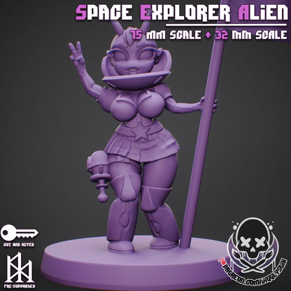 Space Exploration Alien Gobbo Miniature - by Jigglystix