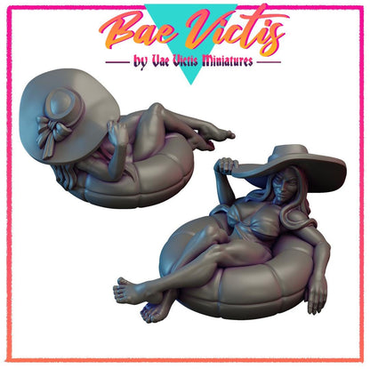 Summer Bae Victis Figurine - by Vae Victis Miniatures