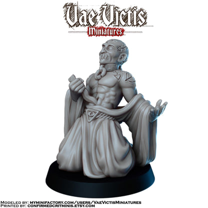 Blood Fanatic Cultist Miniature - by Vae Victis Miniatures