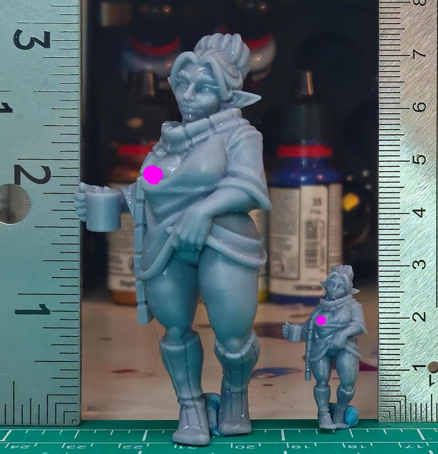 Cozy Bae Victis Figurine - by Vae Victis Miniatures
