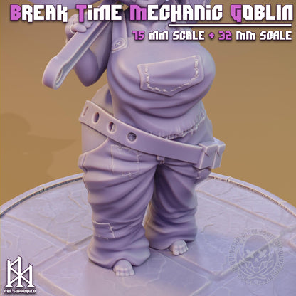 Break Time Mechanic Goblin Miniature - by Jigglystix
