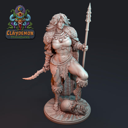 Zaora the Giantslayer Woman Miniature - by Claydemon Miniatures