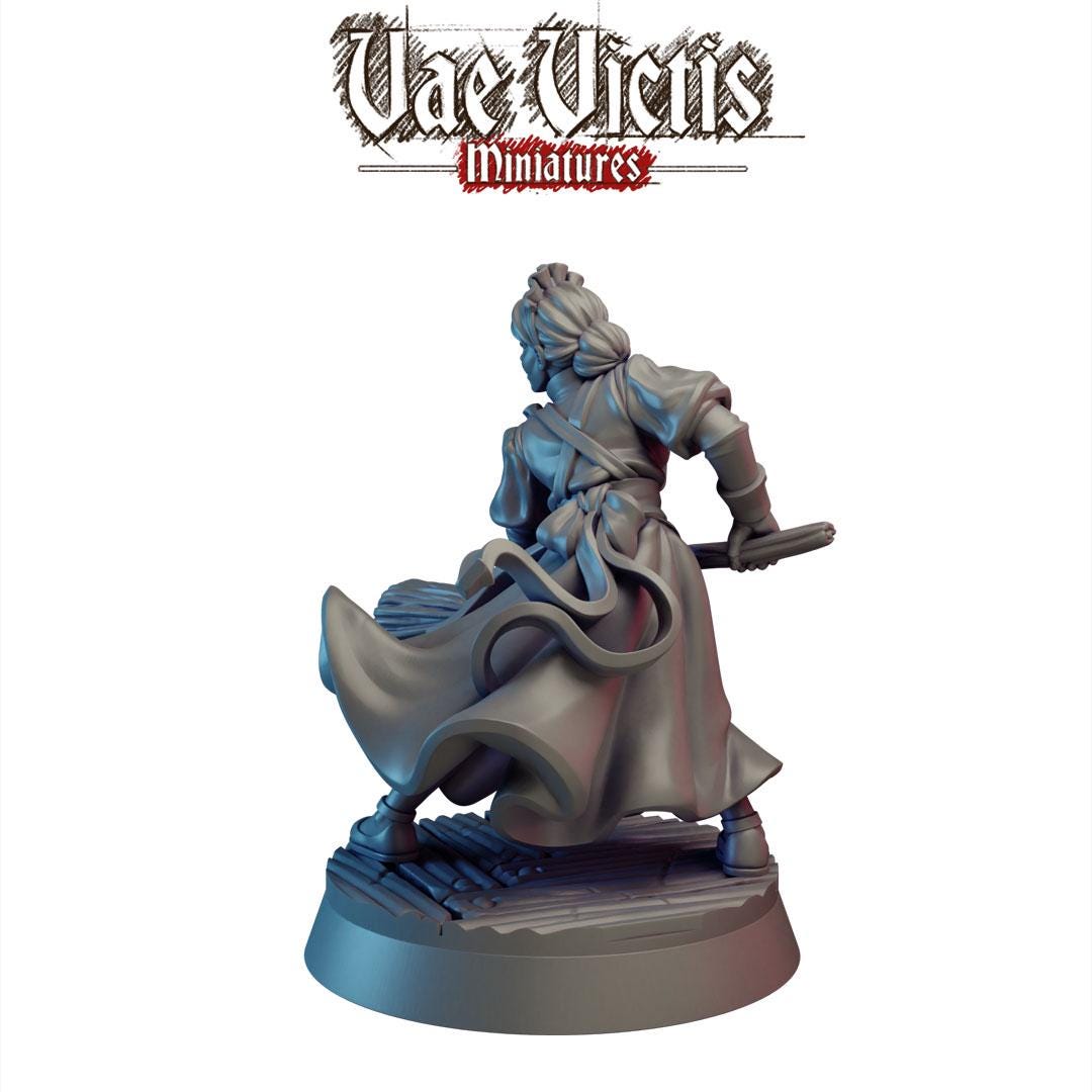 Maid Miniature - by Vae Victis Miniatures