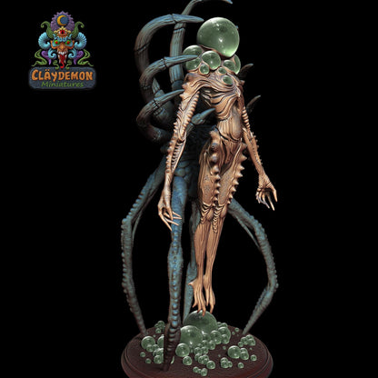 Aurelian Voidgazer Miniature - by Claydemon Miniatures