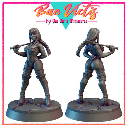 Dominatrix Mistress Bae Victis Figurine - by Vae Victis Miniatures