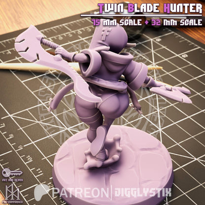Twin Blade Hunter Miniature - by Jigglystix