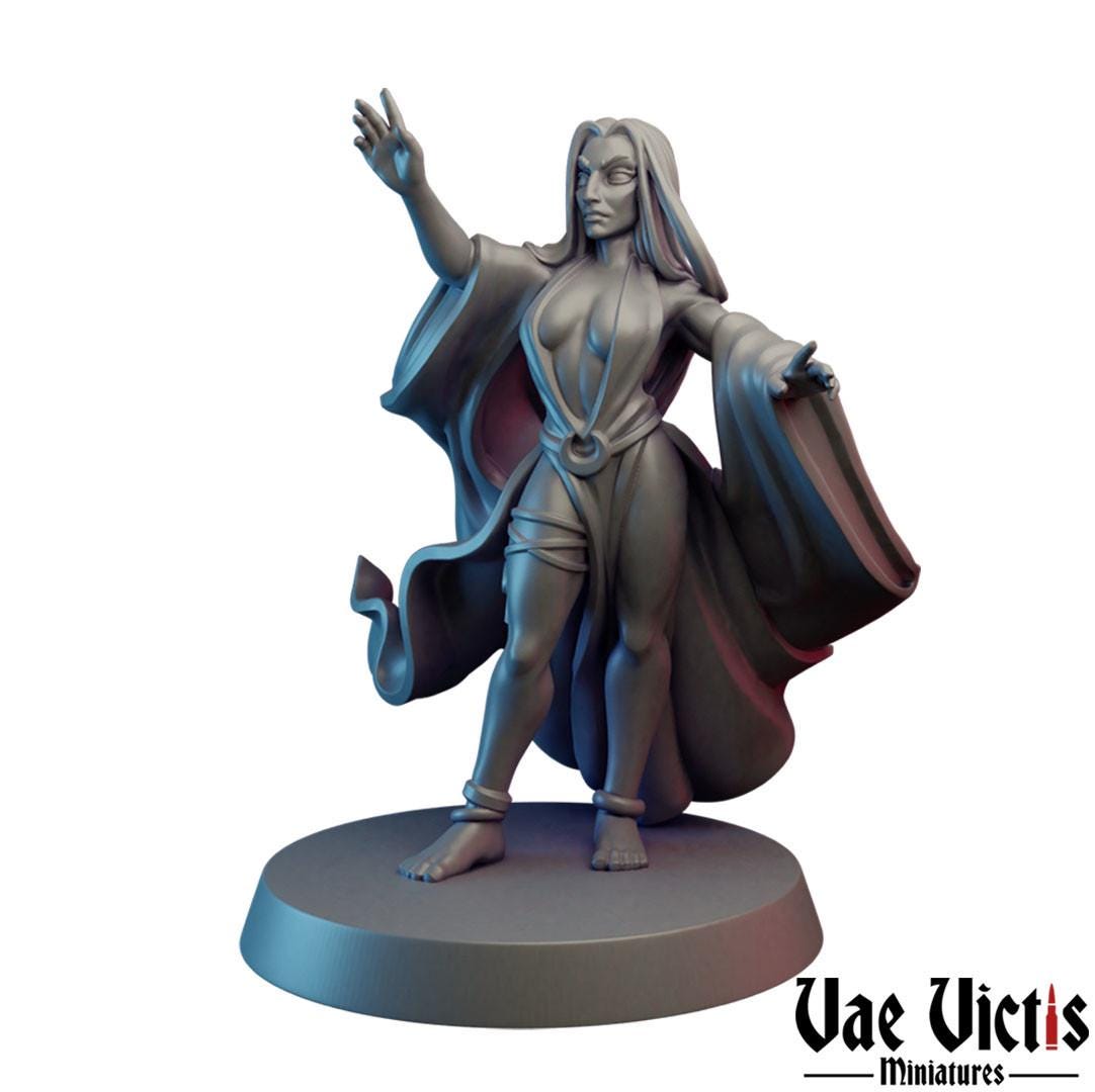 Sorceress Bae Victis Figurine - by Vae Victis Miniatures