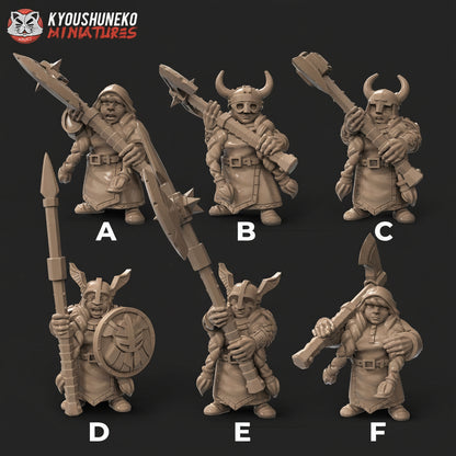 Dwarf Female Long Braids Miniatures - by Kyoushuneko Miniatures