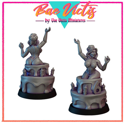 Birthday Cake Bae Victis Figurine - by Vae Victis Miniatures