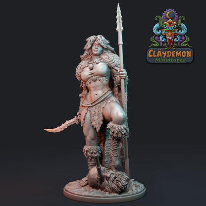 Zaora the Giantslayer Woman Miniature - by Claydemon Miniatures