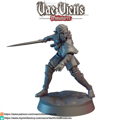 Elf Swordswoman Miniature - by Vae Victis Miniatures