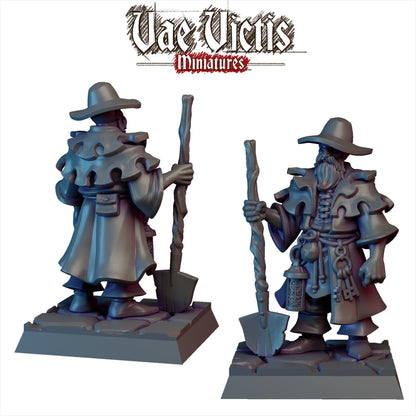 Gravedigger Miniature - by Vae Victis Miniatures