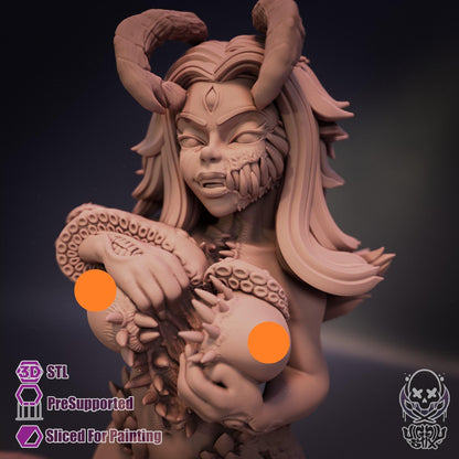 Eldritch Vessel Pinup Miniature - by Jigglystix