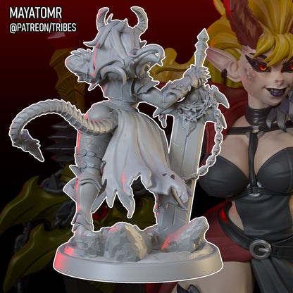 Demon Knight Elena Miniature - by Mayatomr