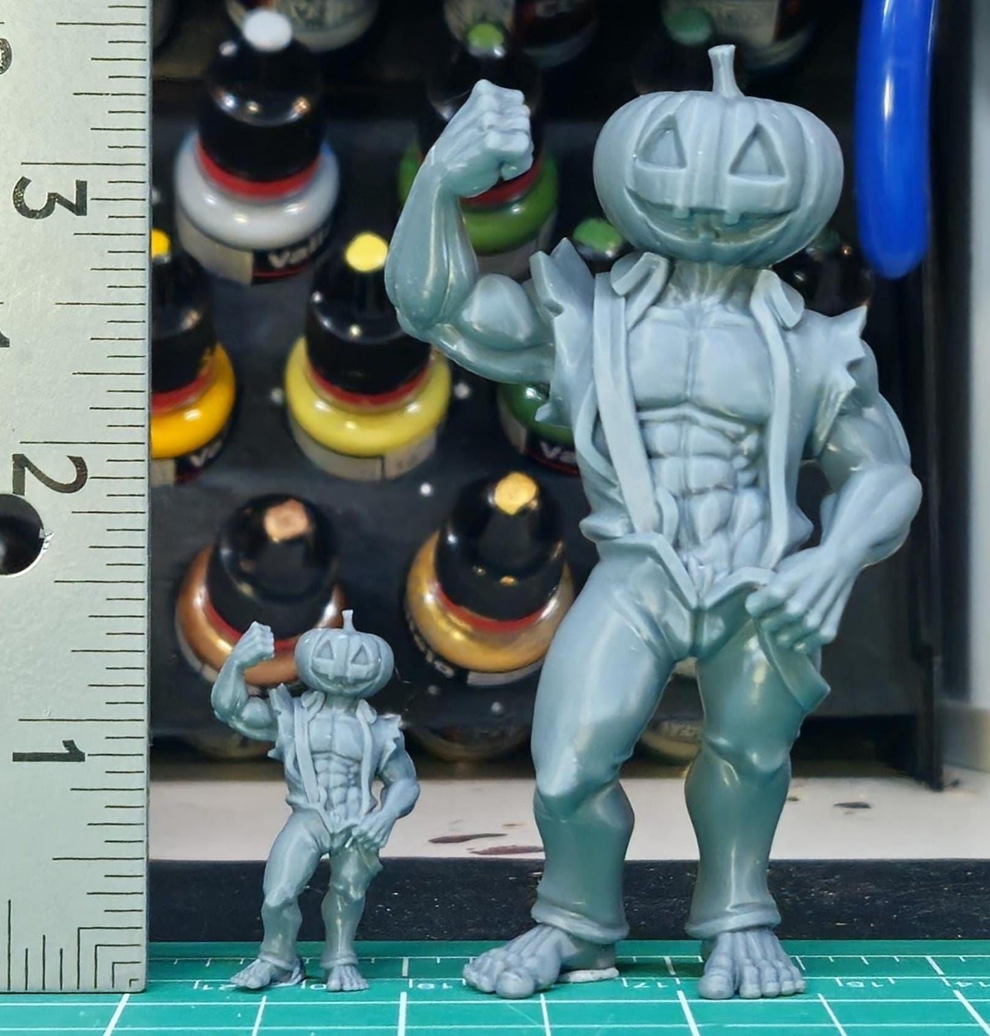Pumpkin Iron Bae Victis Figurine - by Vae Victis Miniatures