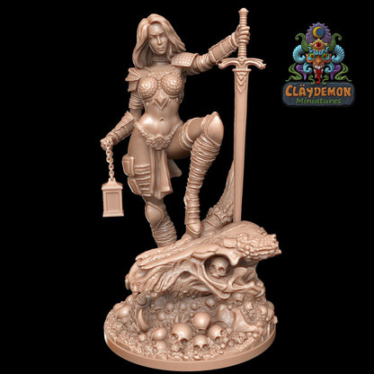 Dreeina the Dragonslayer Miniature - by Claydemon Miniatures