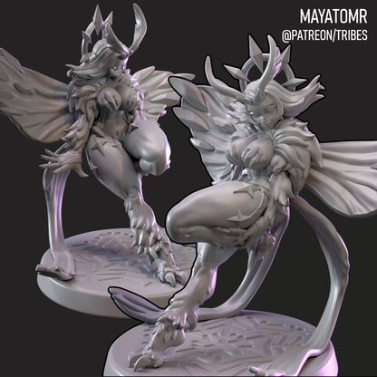 Winter Moth Luna Miniature - by Mayatomr