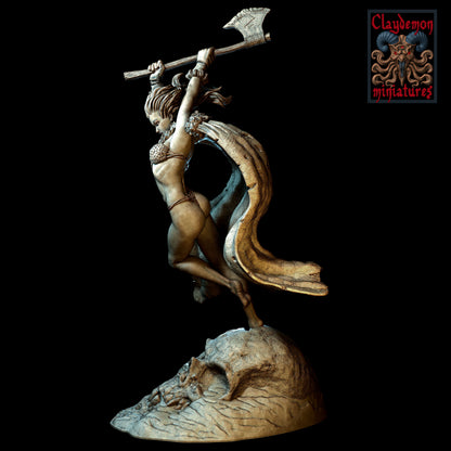Vanathea the Deep One Slayer Miniature Miniature - by Claydemon Miniatures